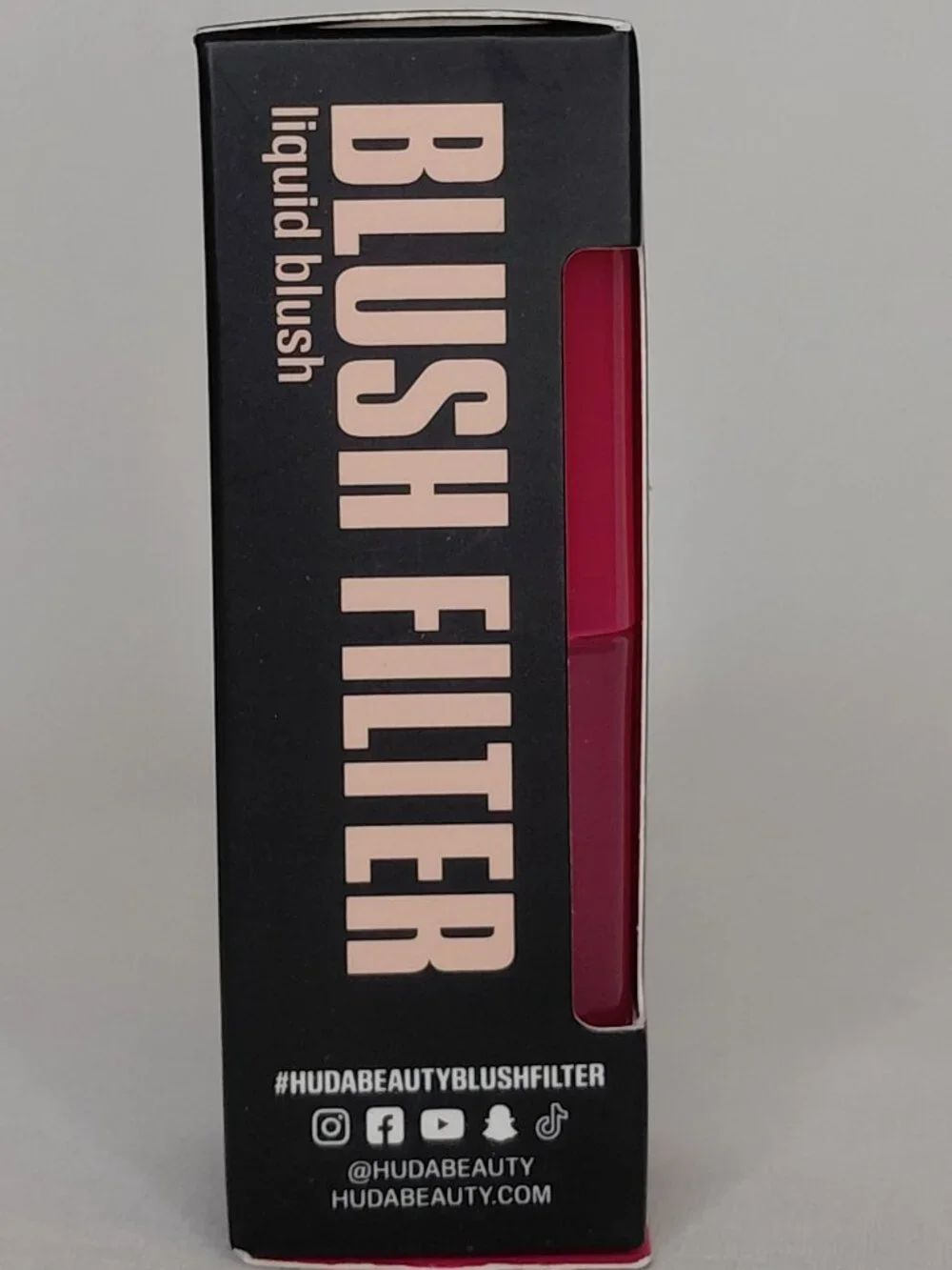 Huda Beauty - Blush Filter Liquid Blush - Intense Guava (Electric Pink)